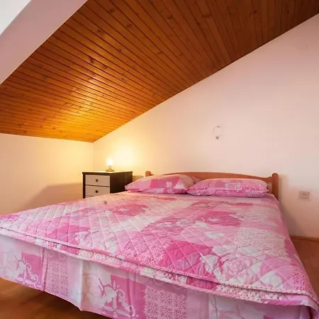 Ruhige Mit Herrlicher Aussicht Apartmán